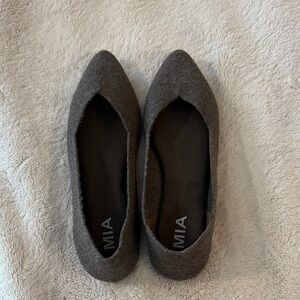 MIA Women's Charcoal Loafers